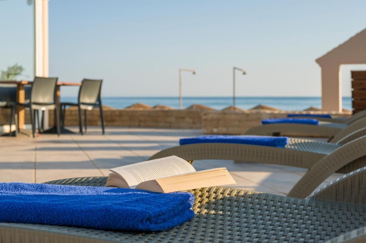 Hotel Caretta Beach Gerani  외부 사진