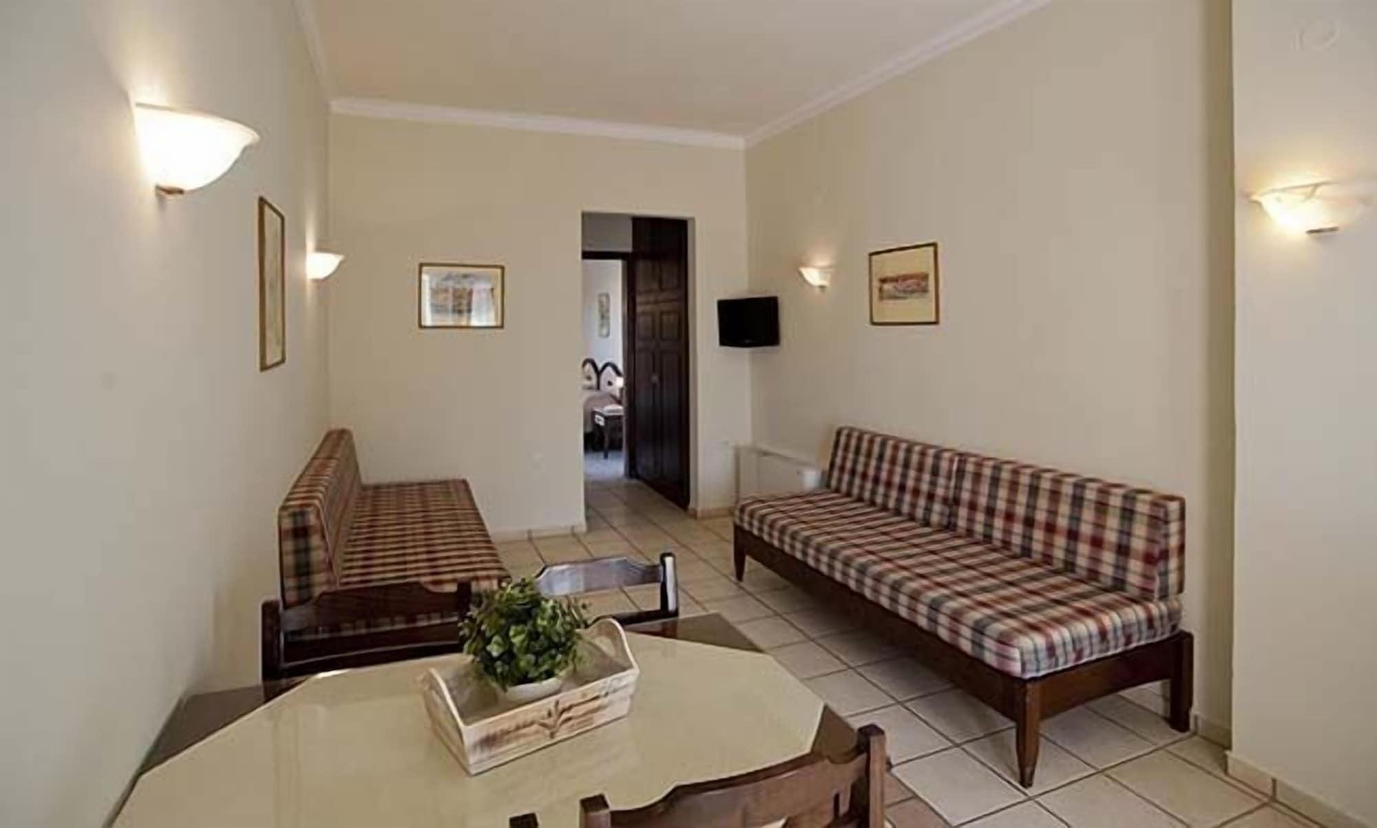 Hotel Caretta Beach Gerani  외부 사진