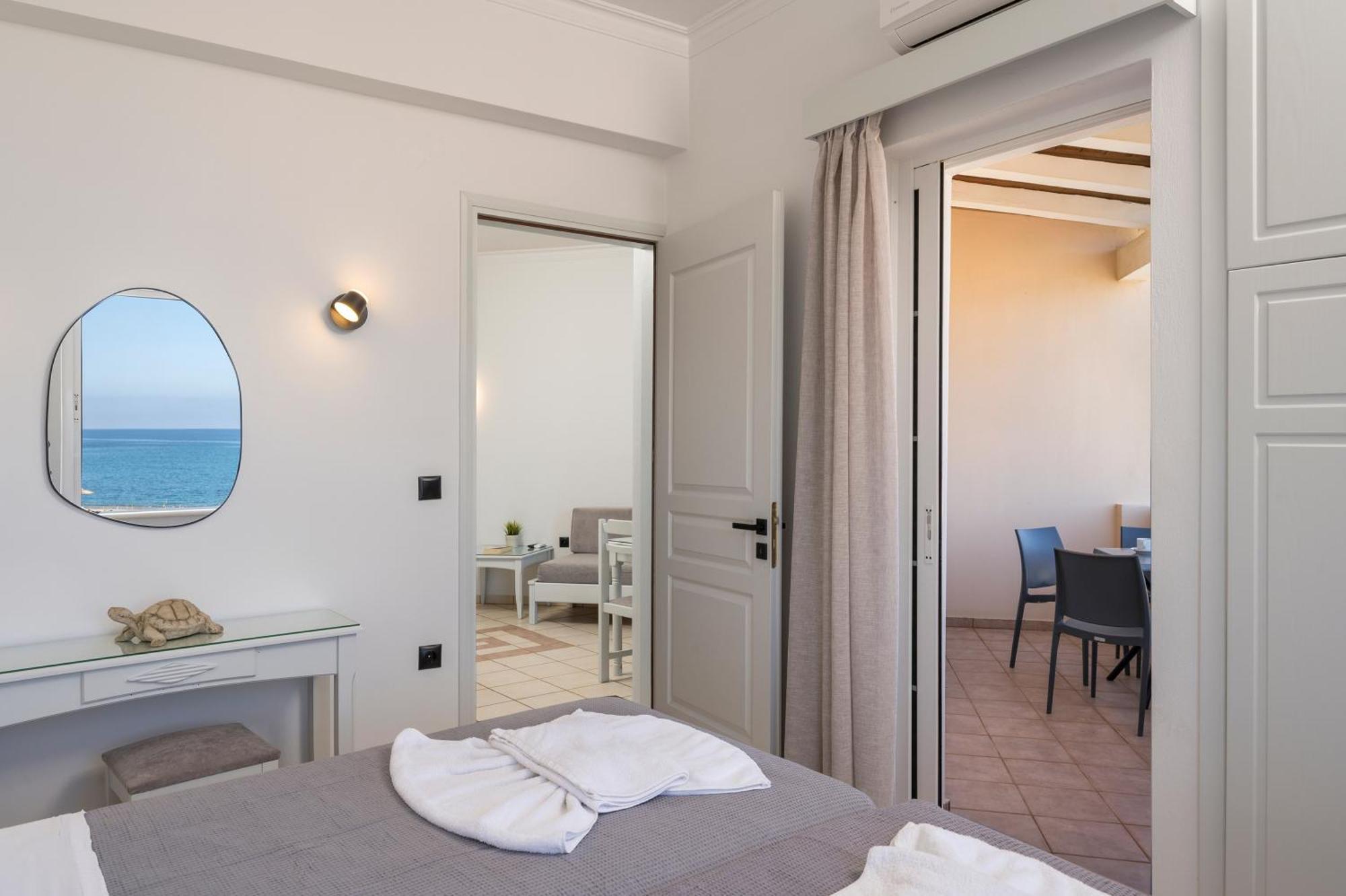 Hotel Caretta Beach Gerani  외부 사진