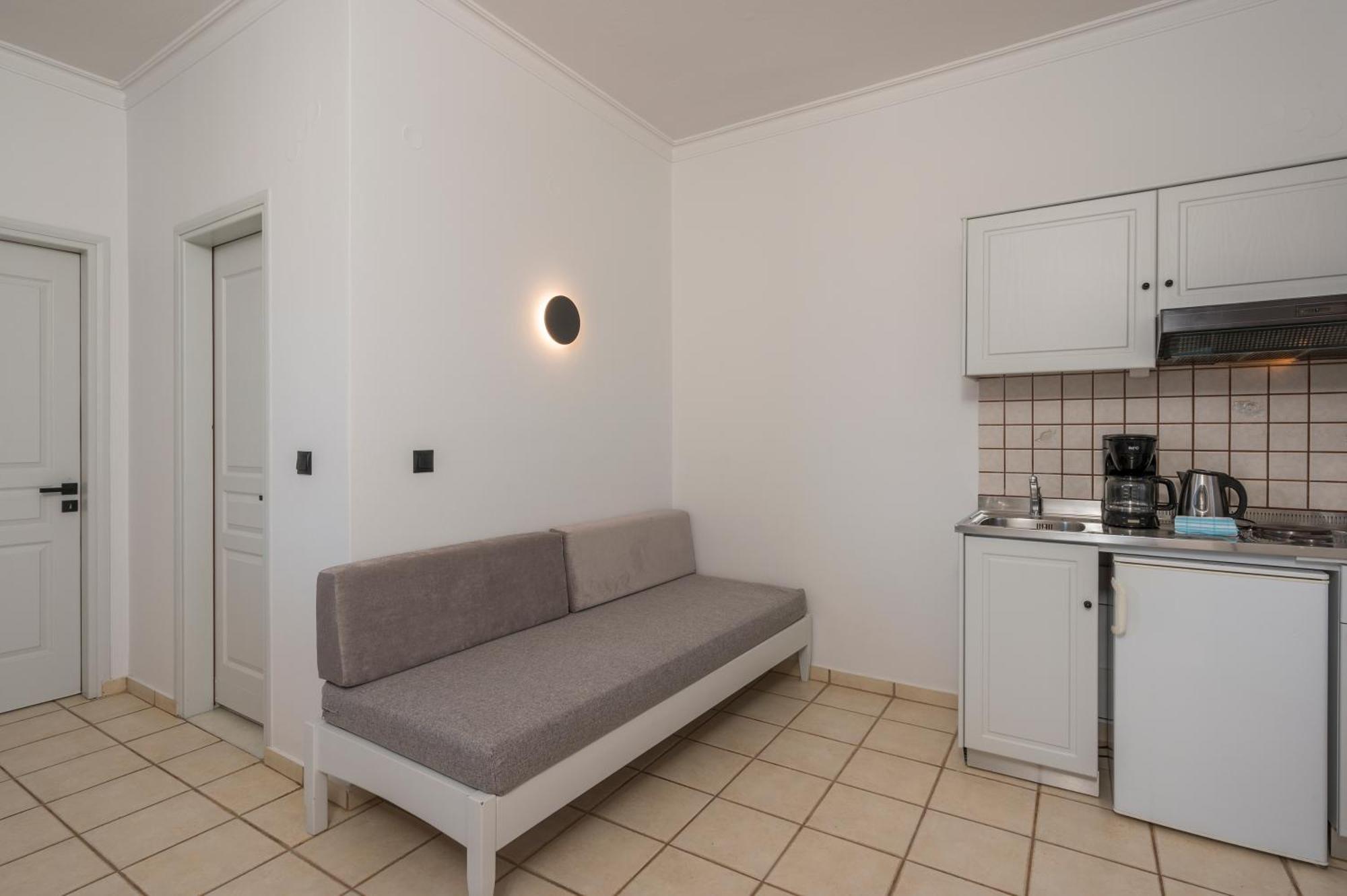 Hotel Caretta Beach Gerani  외부 사진