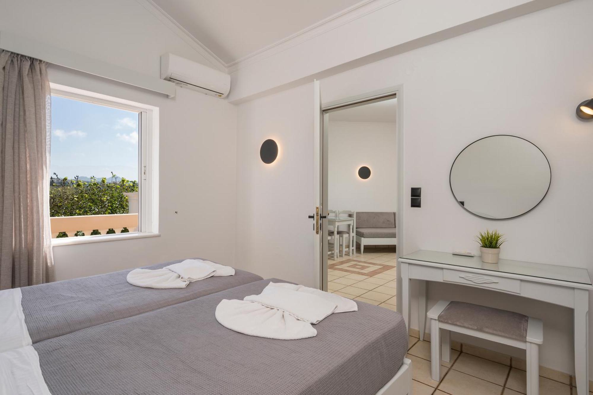 Hotel Caretta Beach Gerani  외부 사진